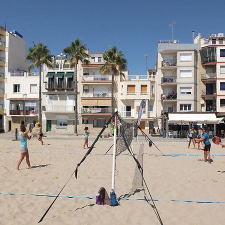 Entre Pinos Pb Beach Apartment تورّيذيمْبَرّا المظهر الخارجي الصورة